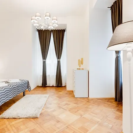 Wenceslass Square Royal Residence Apartments Prague Exterior photo