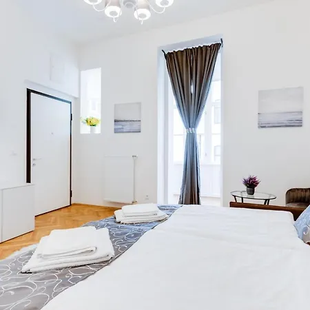Wenceslass Square Royal Residence Apartments Prague Exterior photo