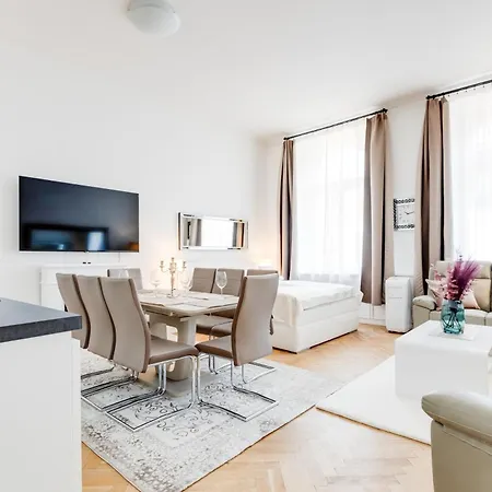 Wenceslass Square Royal Residence Apartments Prague Exterior photo