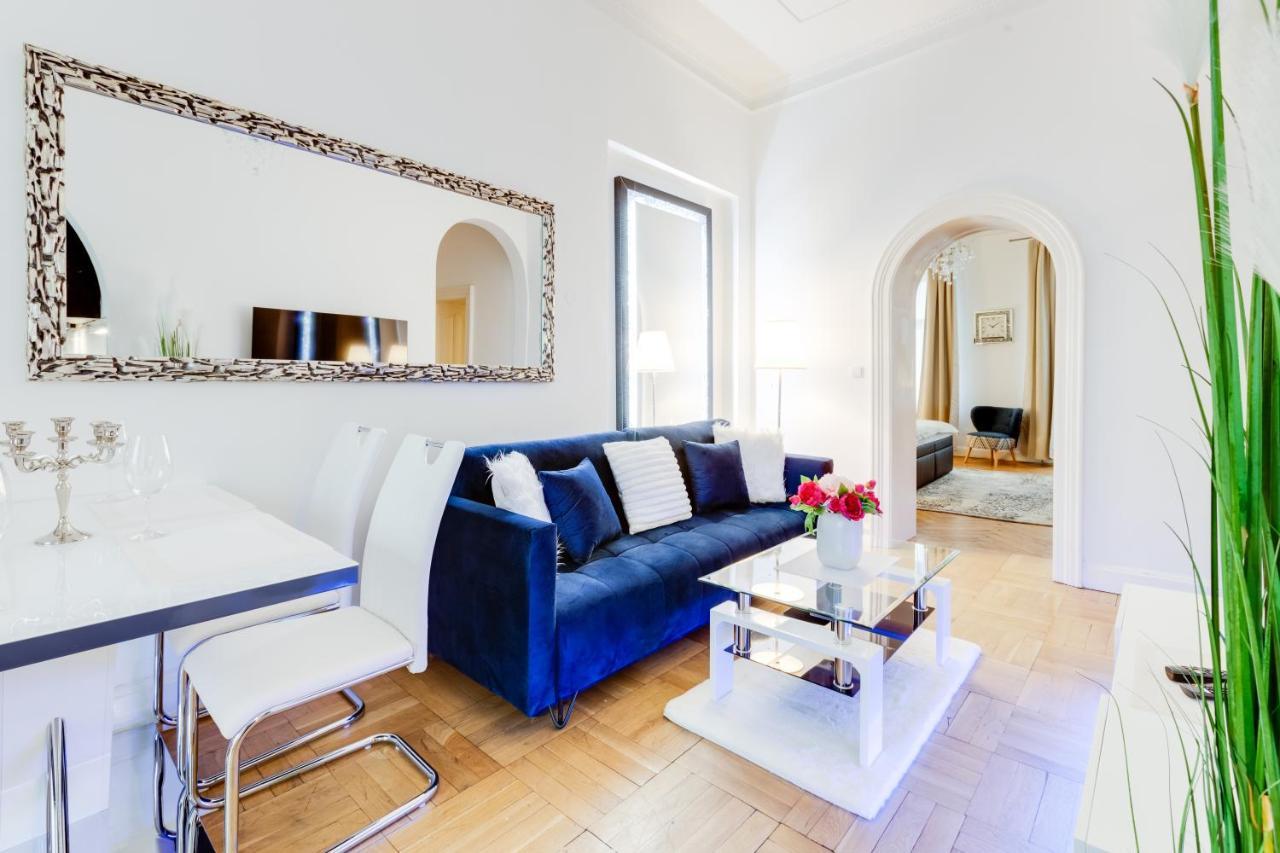 Wenceslass Square Royal Apartment *