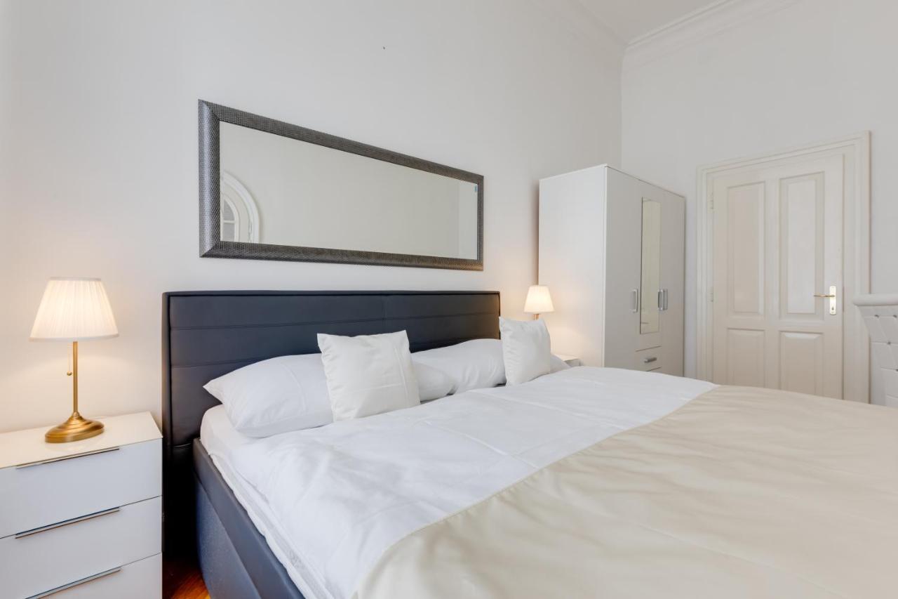 Wenceslass Square Royal Apartment *